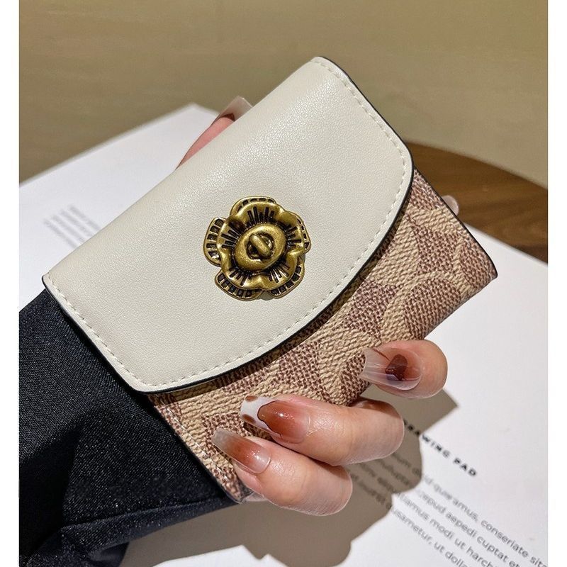 High End Camellia Organ Card B - đánh giá và giá Luxury Bags Photos